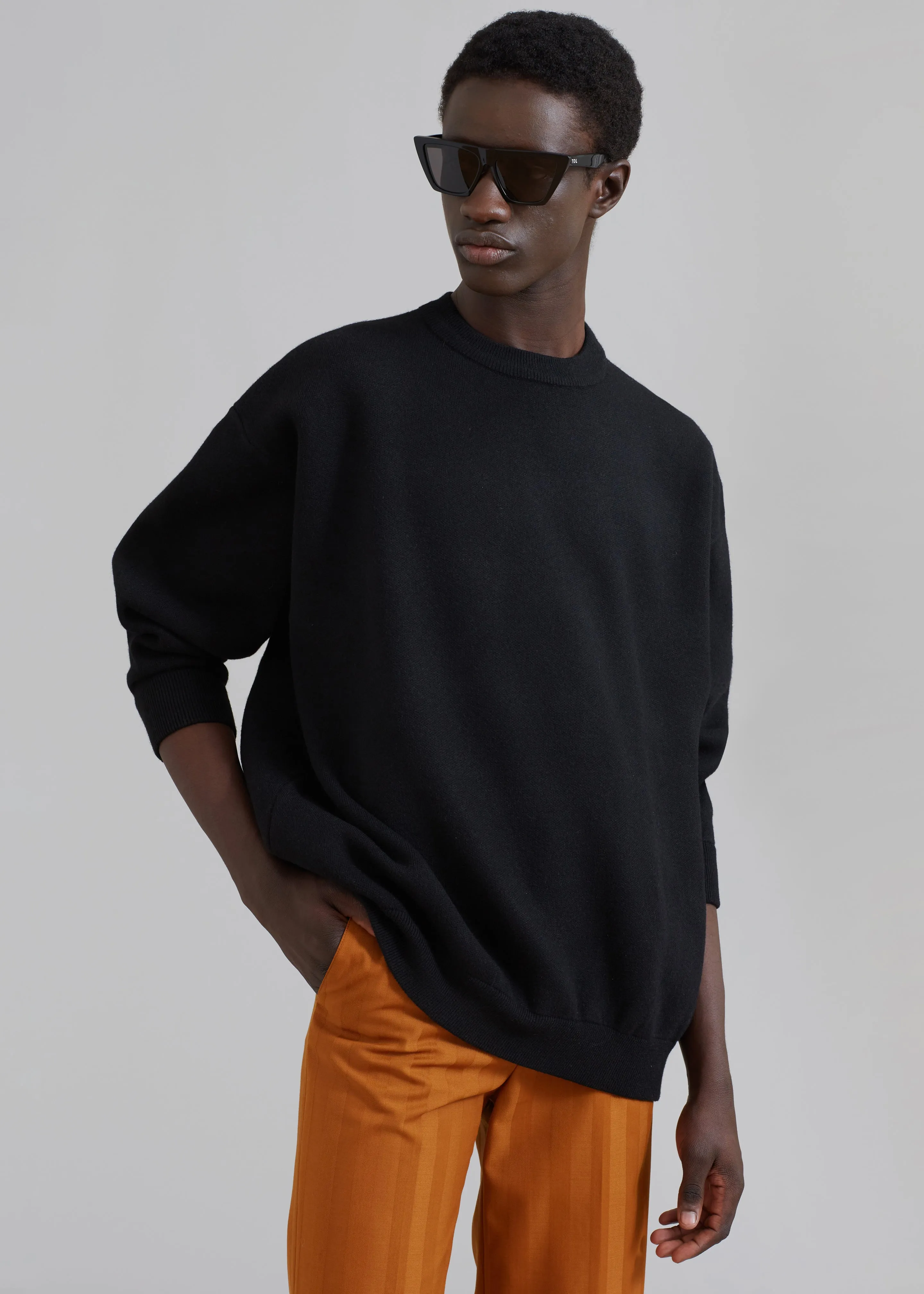 Arne Sweater - Black