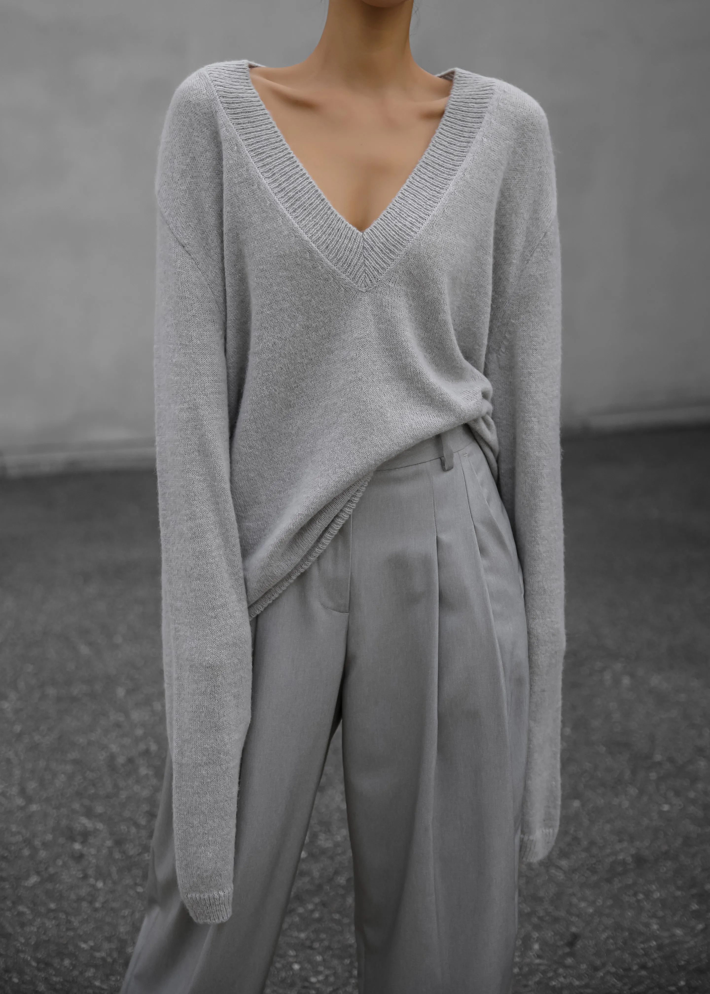 Brayden V Neck Sweater - Light Grey