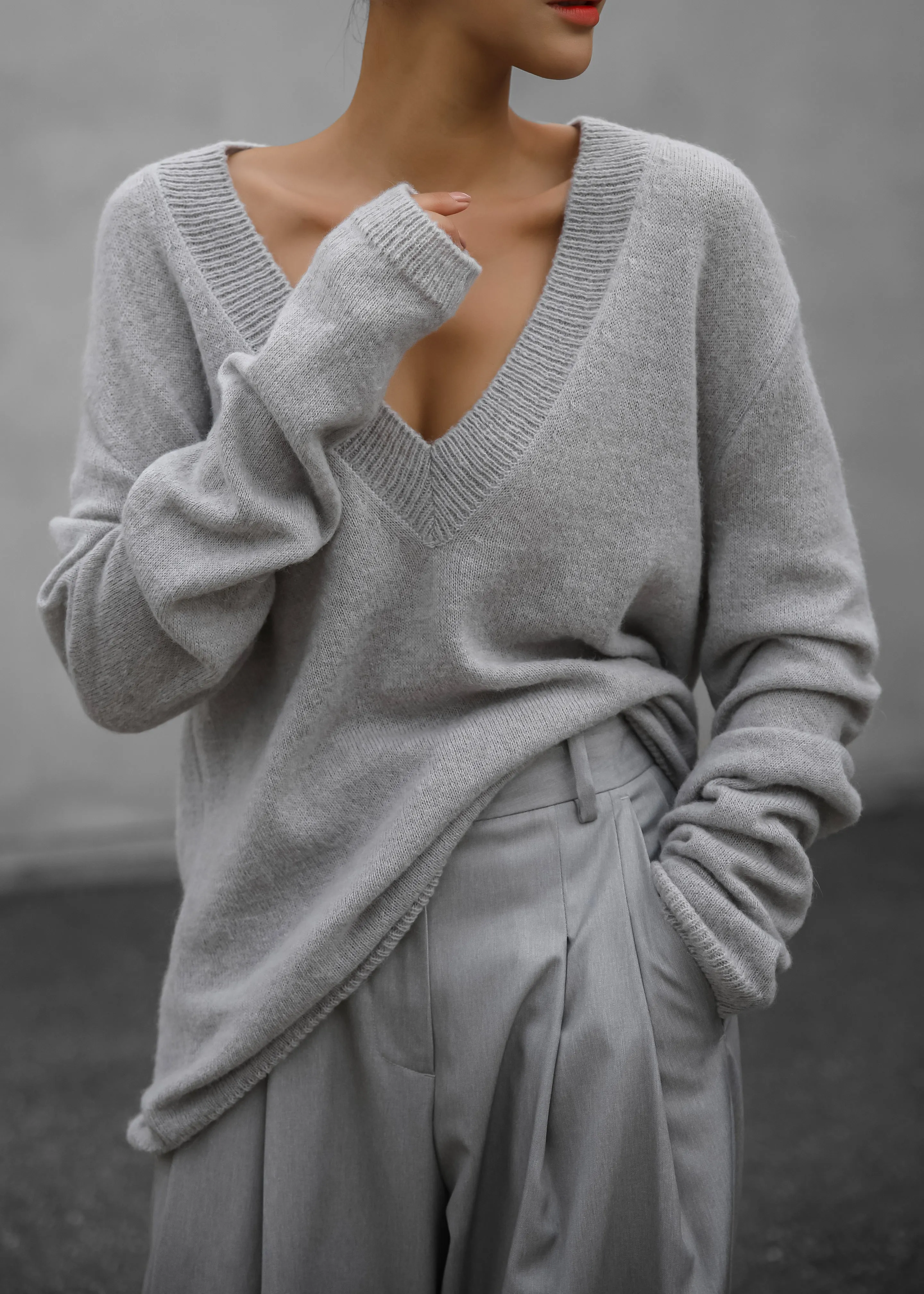 Brayden V Neck Sweater - Light Grey