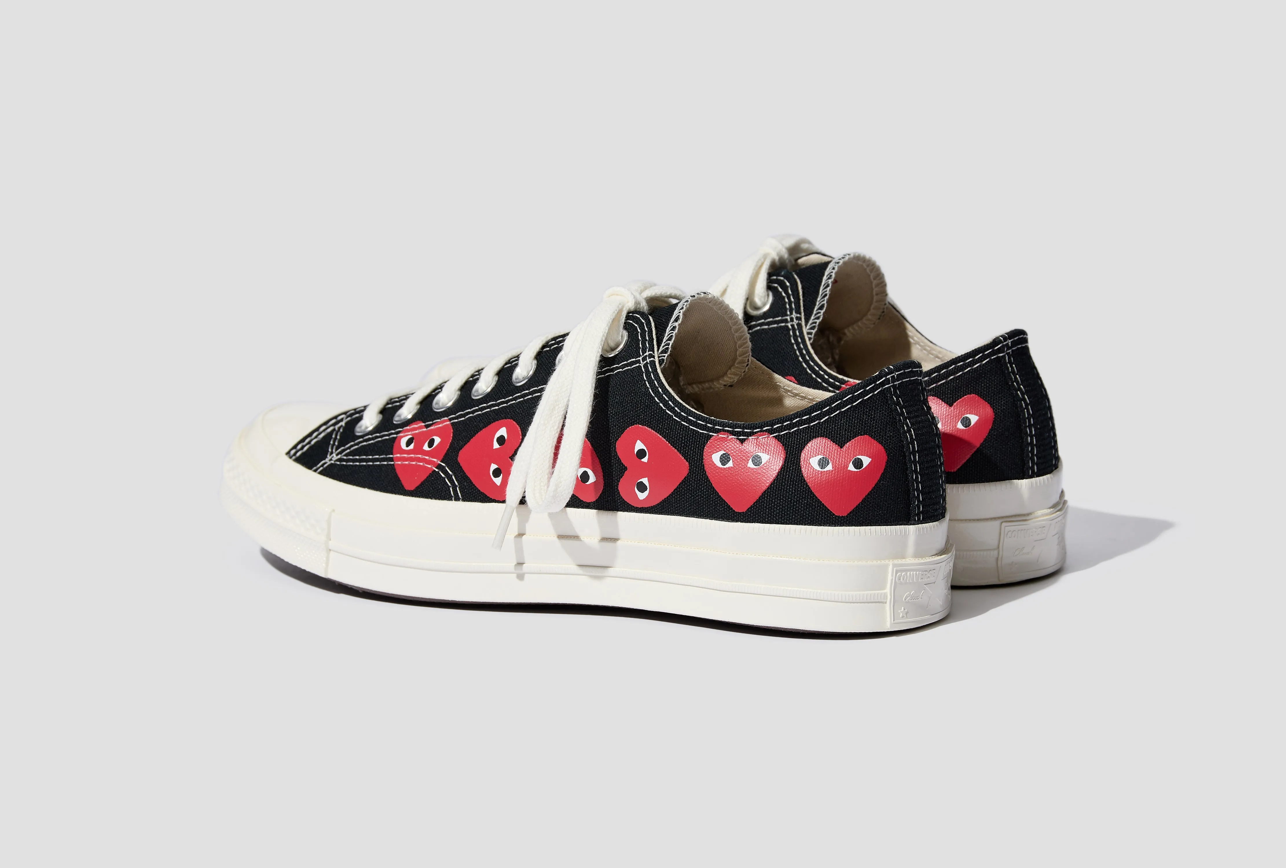 CONVERSE - MULTI RED HEART CHUCK TAYLOR ALL STAR '70 LOW P1K126 Black