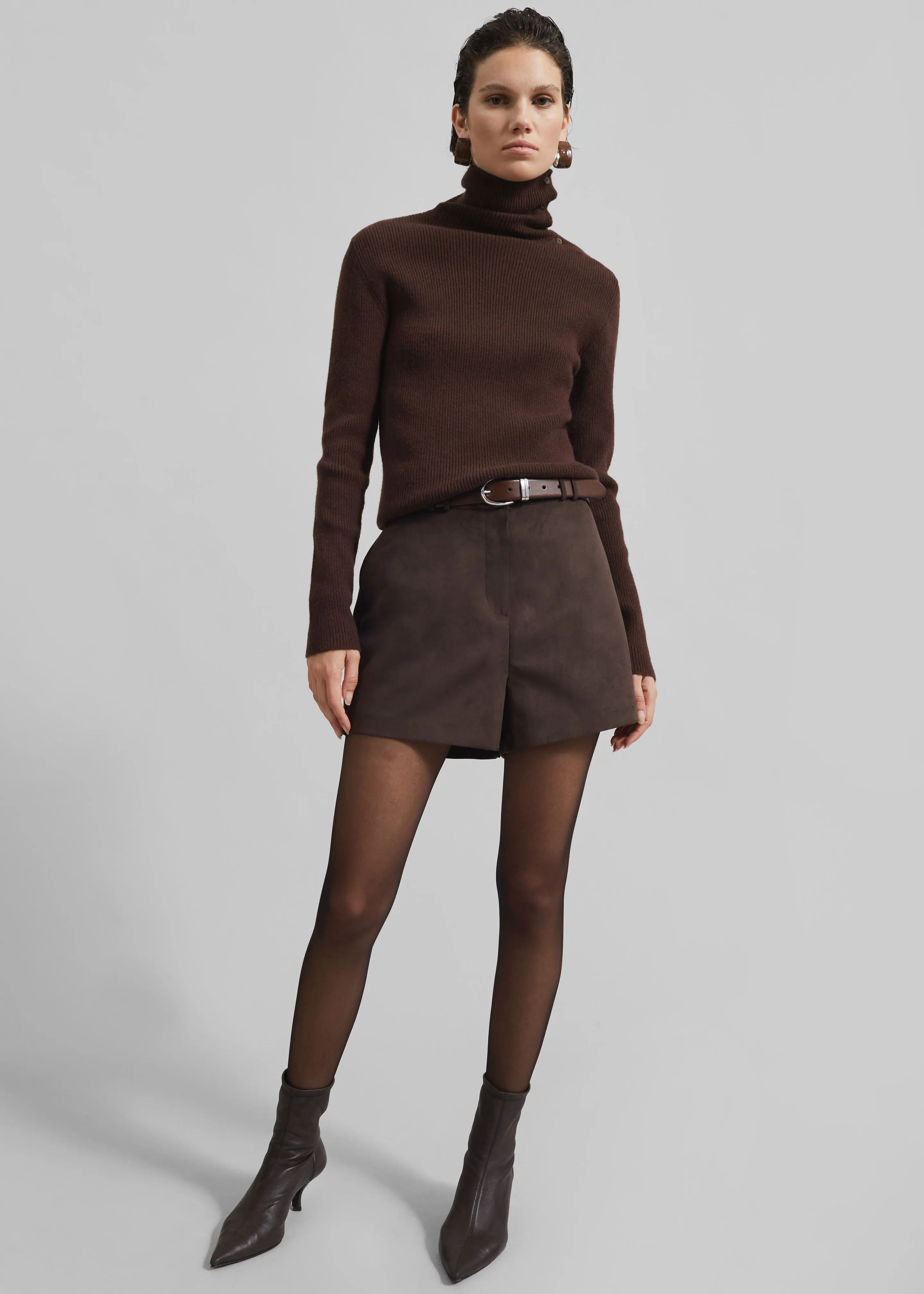 Devar Turtleneck Sweater - Brown