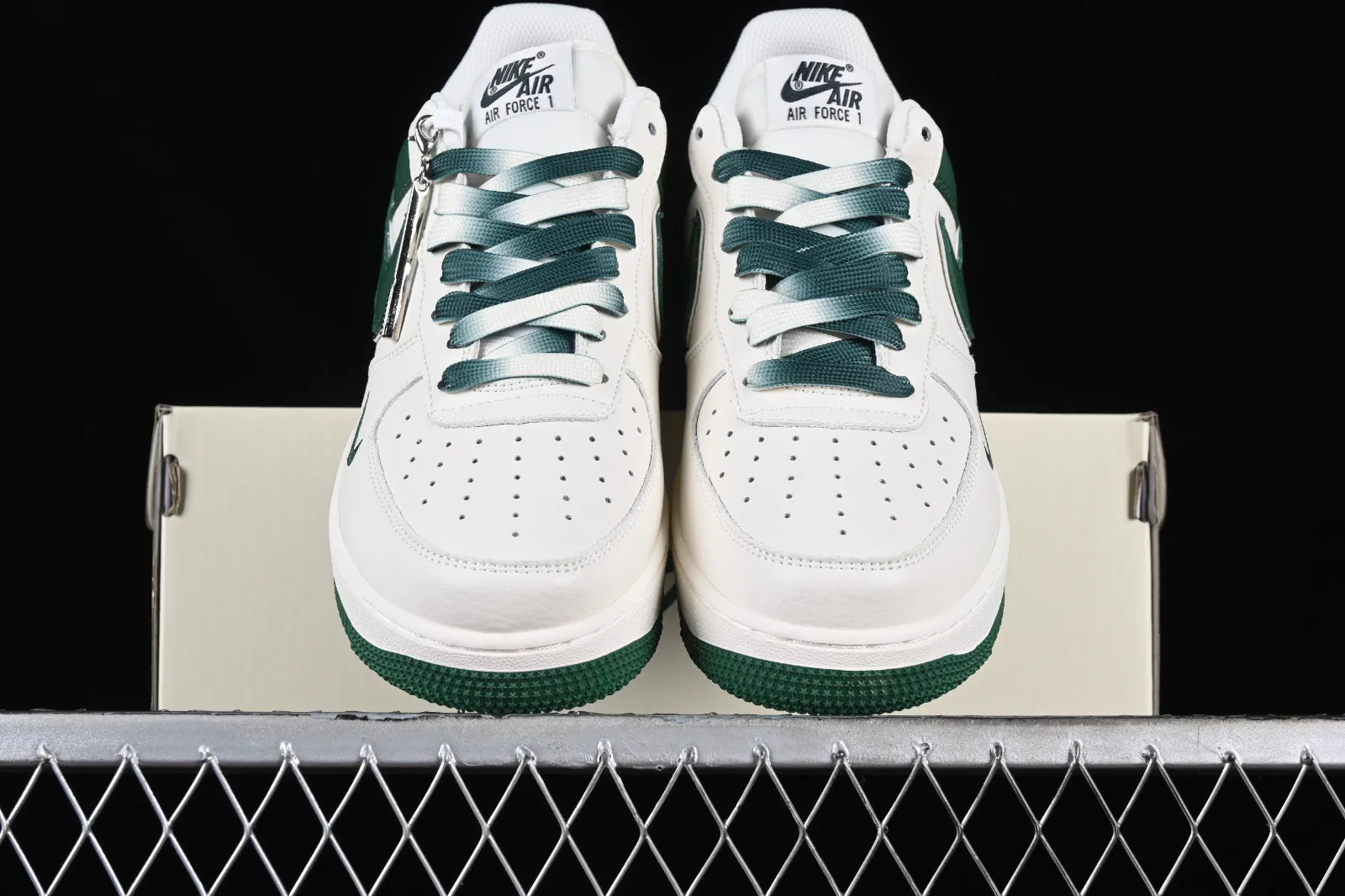 Fat Joe x Nike Air Force 1 07 Low Off White Dark Green lO5636-777