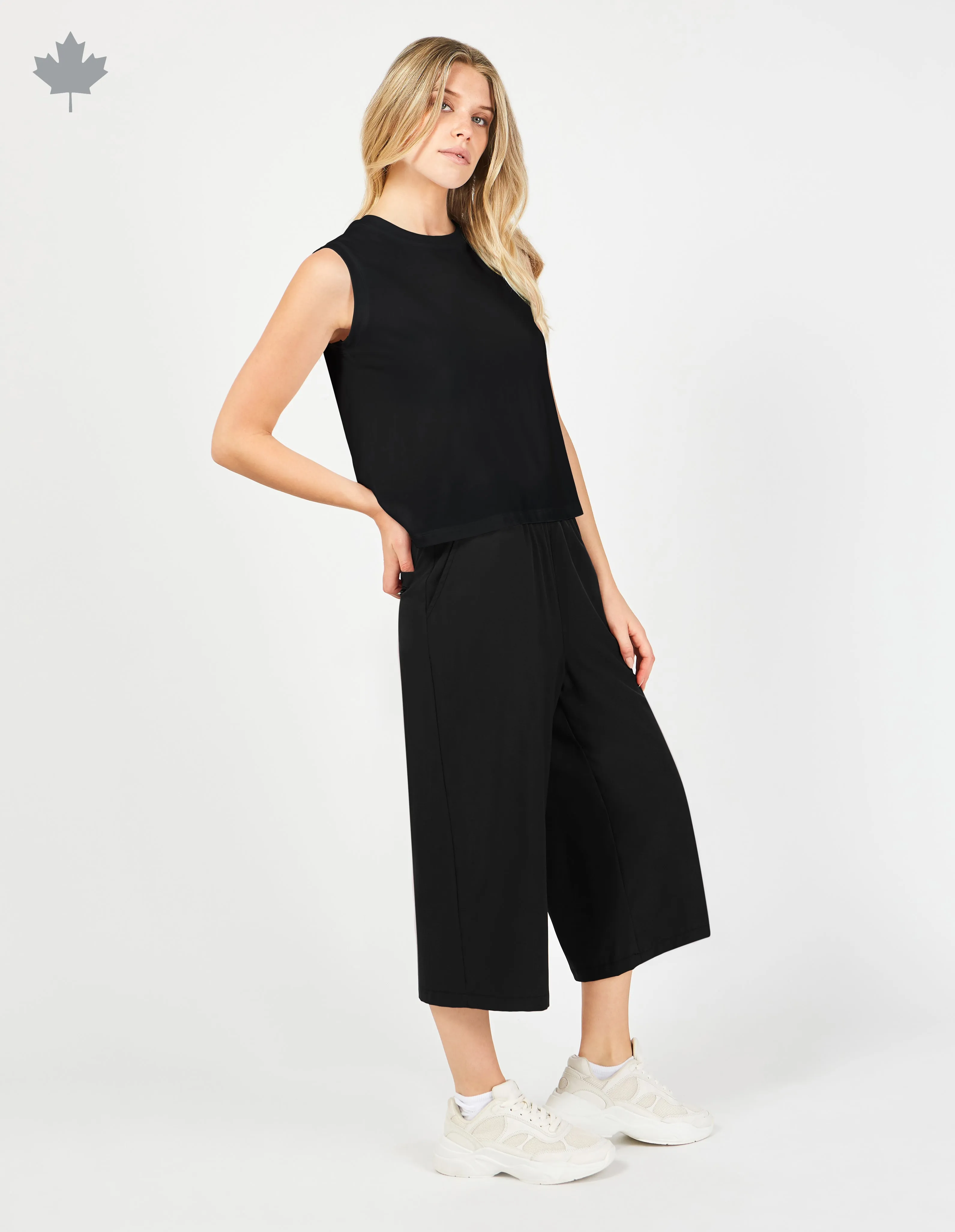 HAUT SANS MANCHES MELBOURNE||MELBOURNE SLEEVELESS TOP