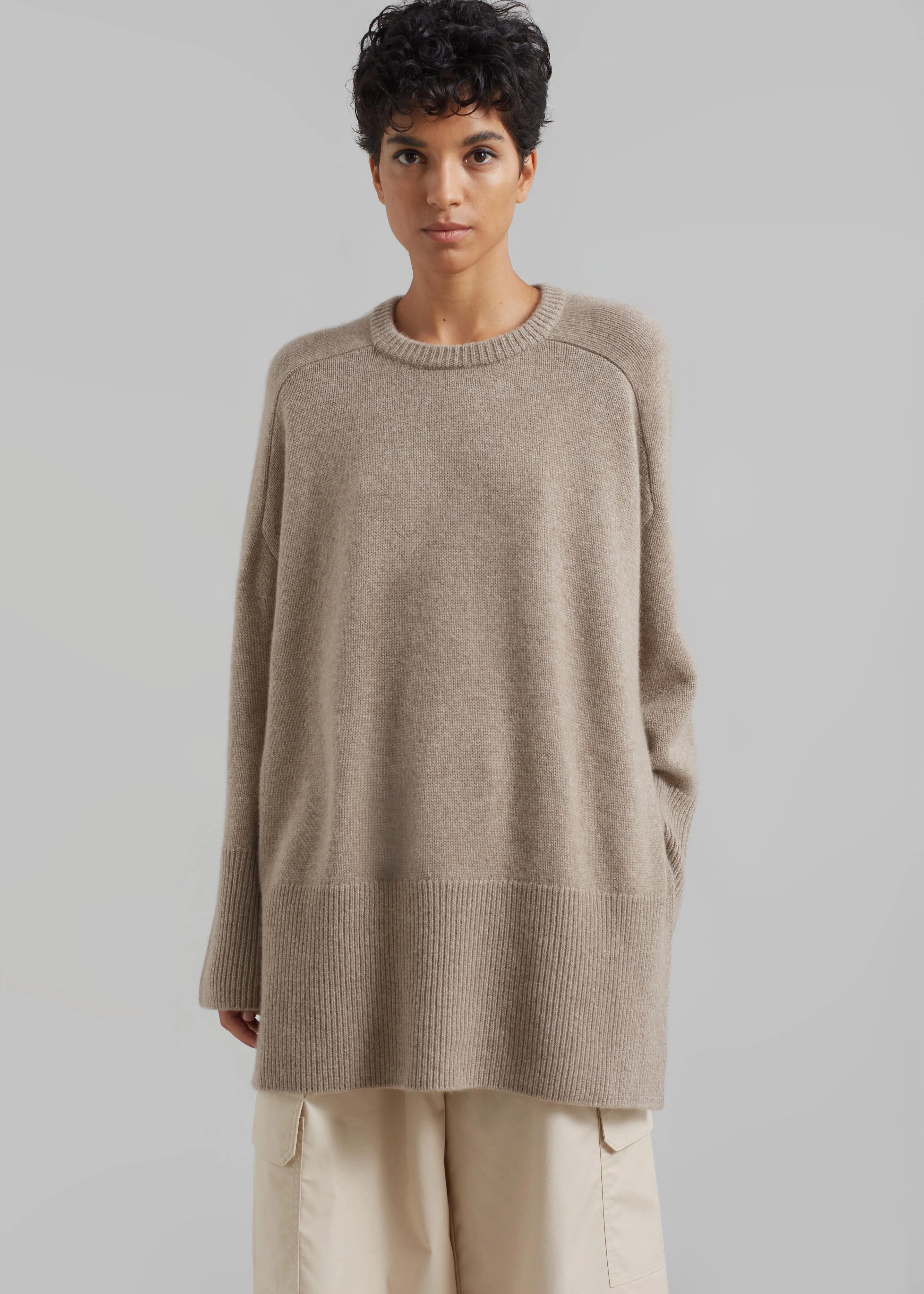 Kairon Cashmere Crewneck Sweater - Beige