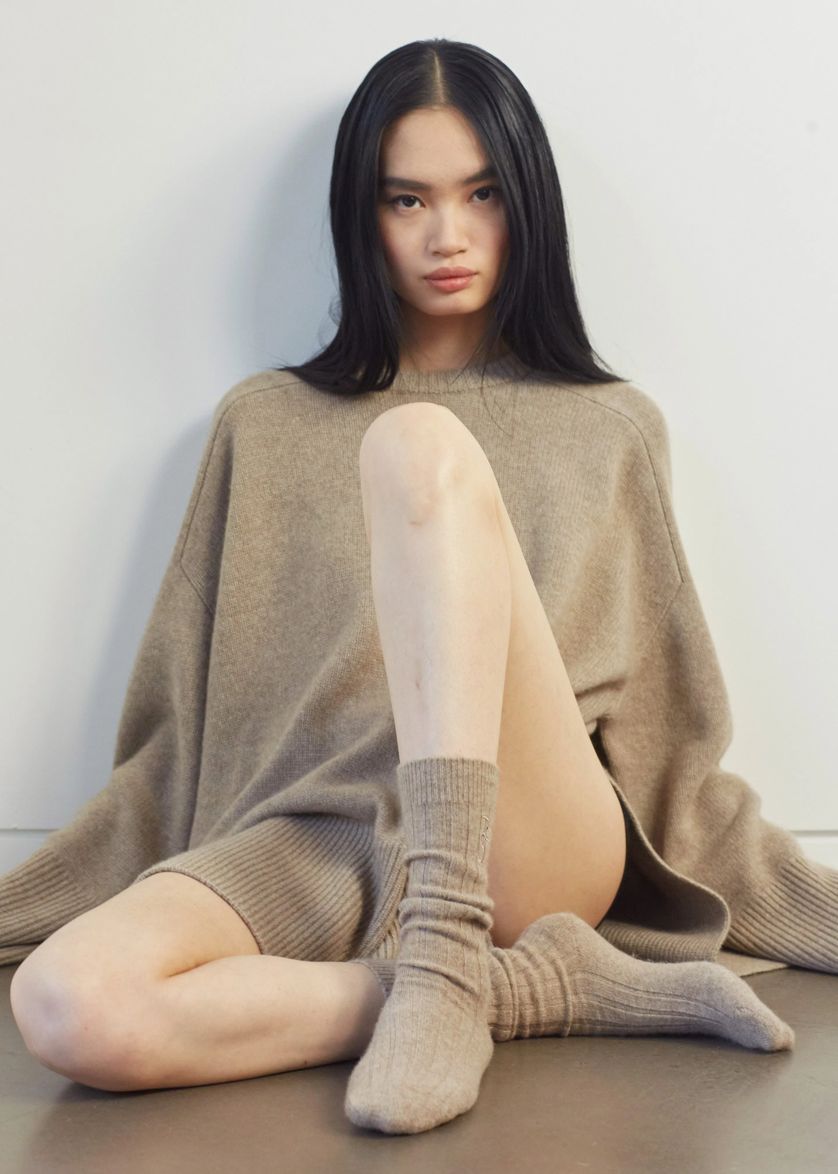 Kairon Cashmere Crewneck Sweater - Beige