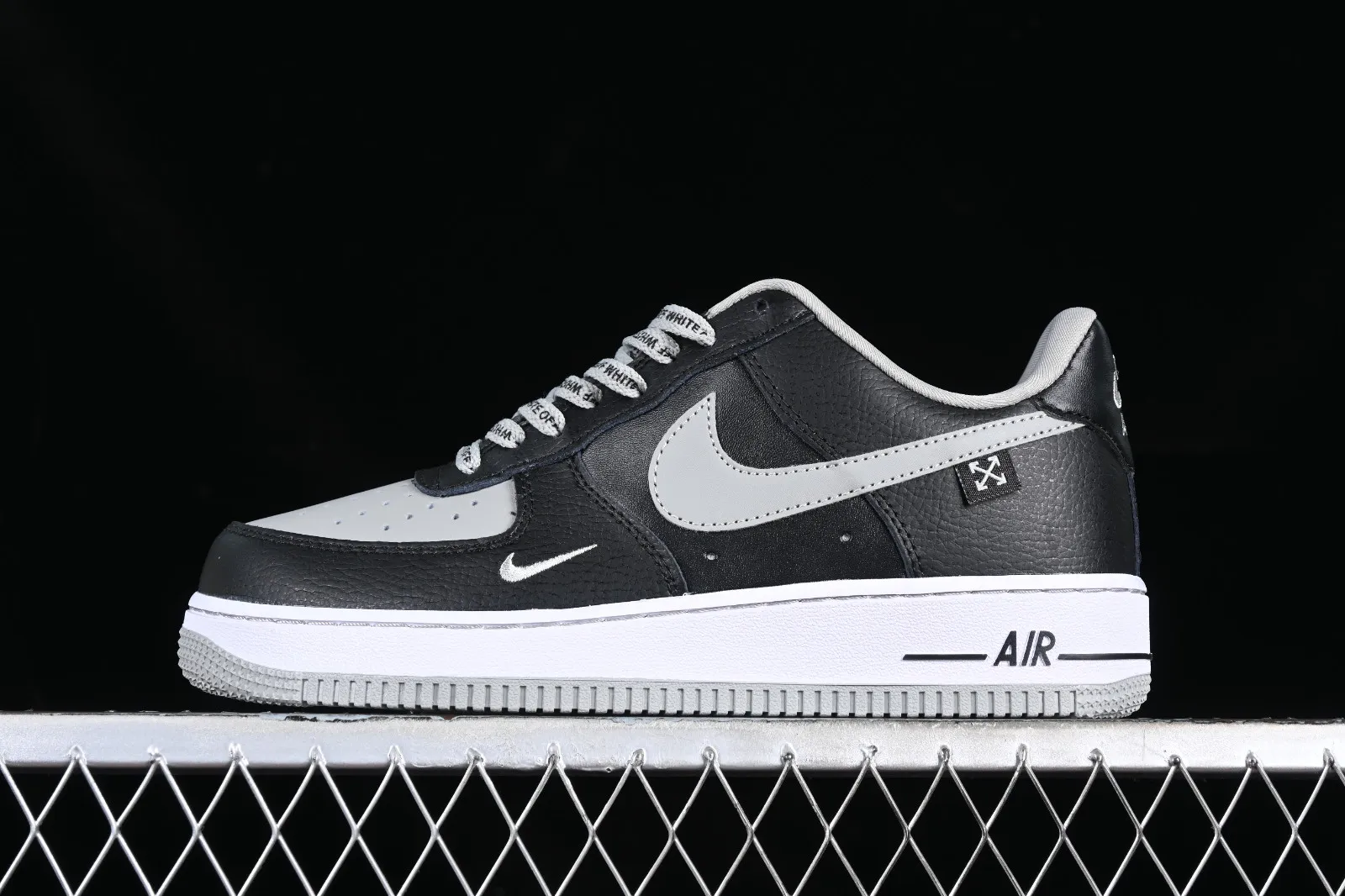 Nike Air Force 1 07 Low Black Grey White PF9055-770