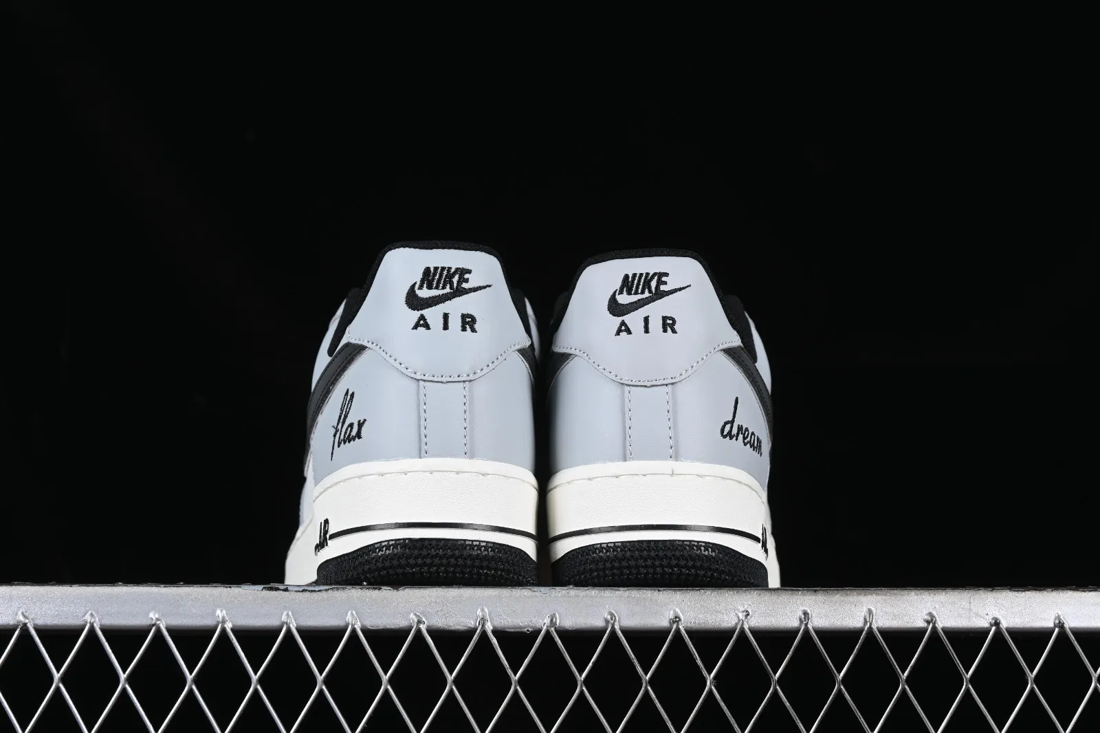 Nike Air Force 1 07 Low Grey White Black KP3069-021