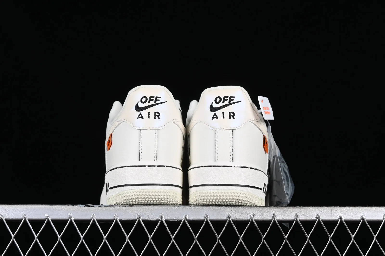 Nike Air Force 1 07 Low Off White Black Orange PF9055-765