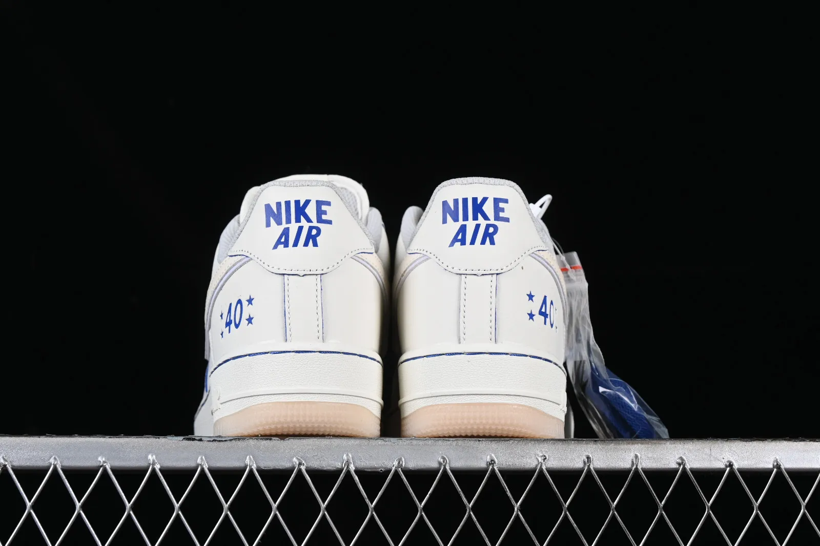 Nike Air Force 1 07 Low Off White Blue Metallic Gold XP9688-757