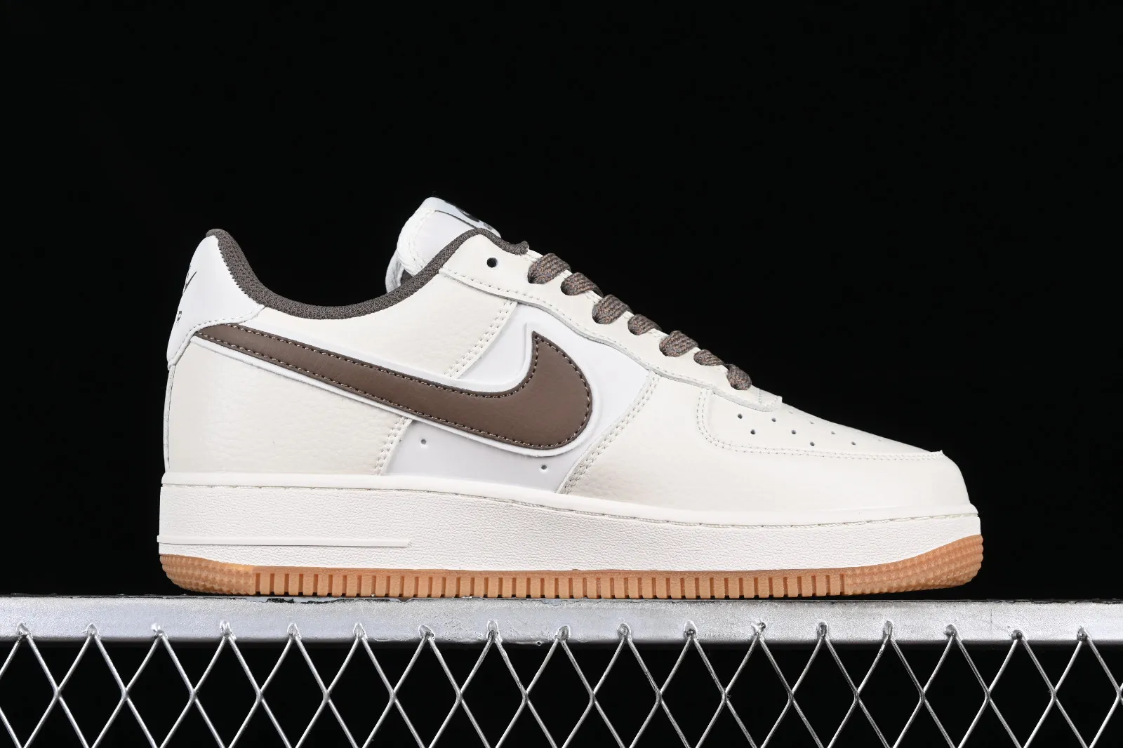 Nike Air Force 1 07 Low Off White Chocolate HD1689-106