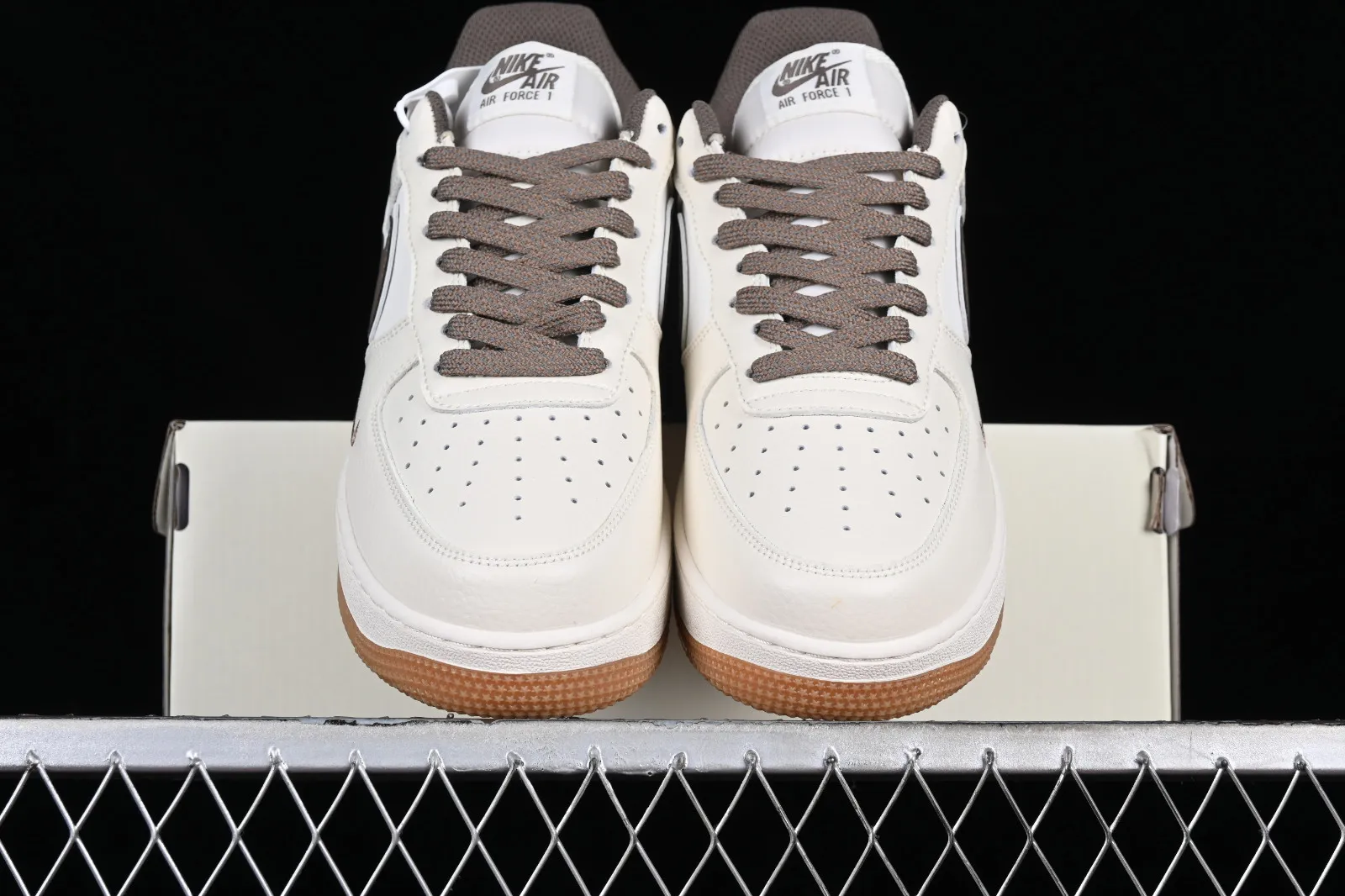 Nike Air Force 1 07 Low Off White Chocolate HD1689-106