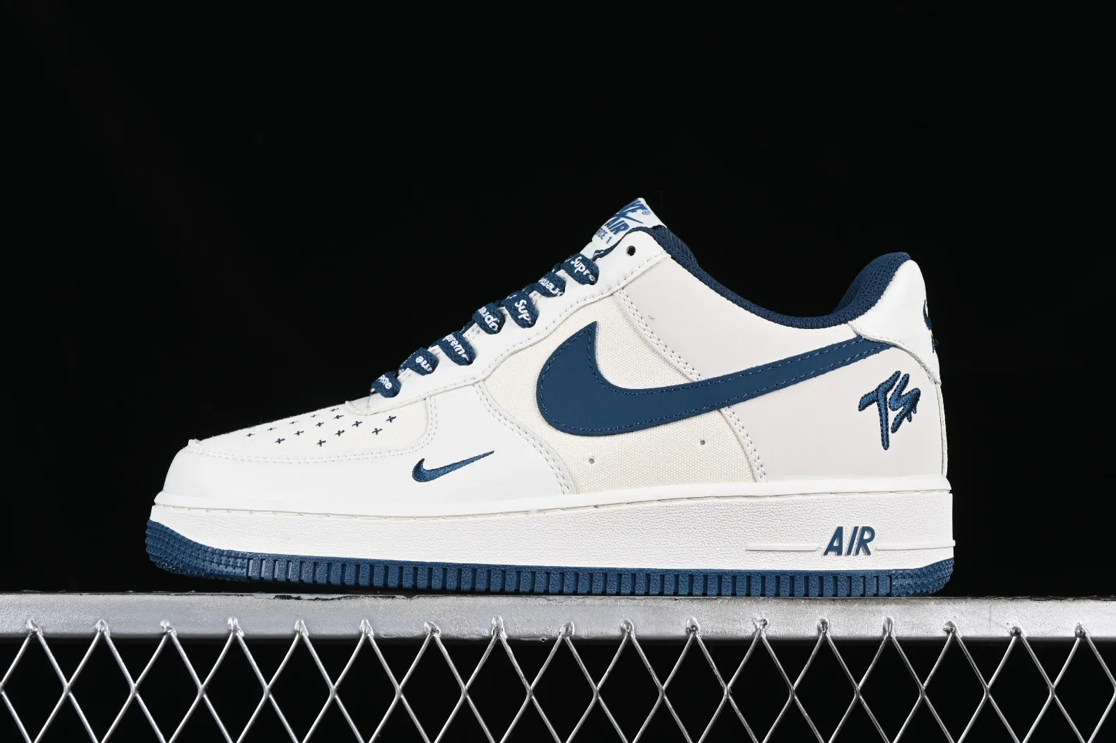 Nike Air Force 1 07 Low Off White Dark Blue PF9055-756