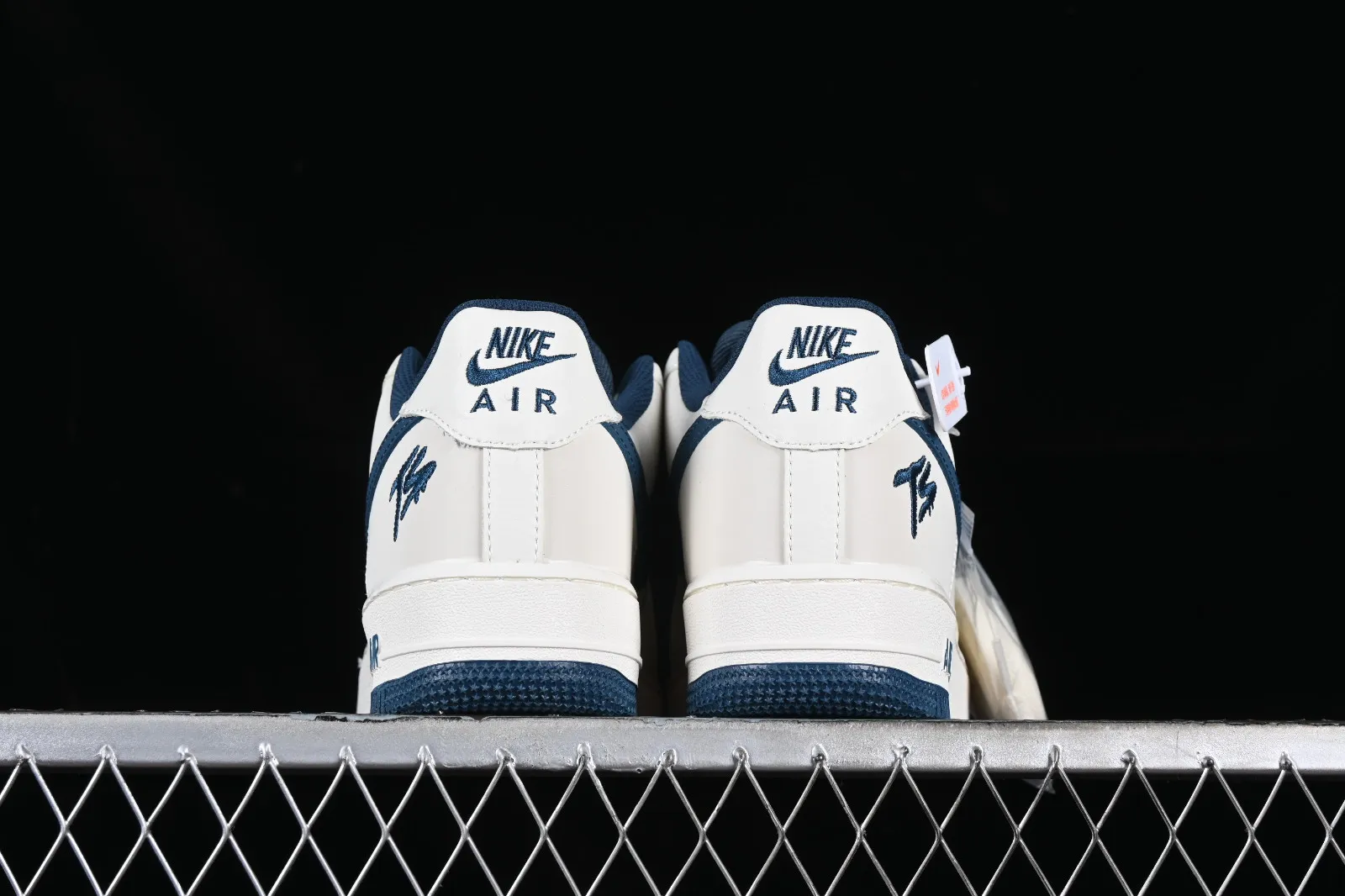 Nike Air Force 1 07 Low Off White Dark Blue PF9055-756