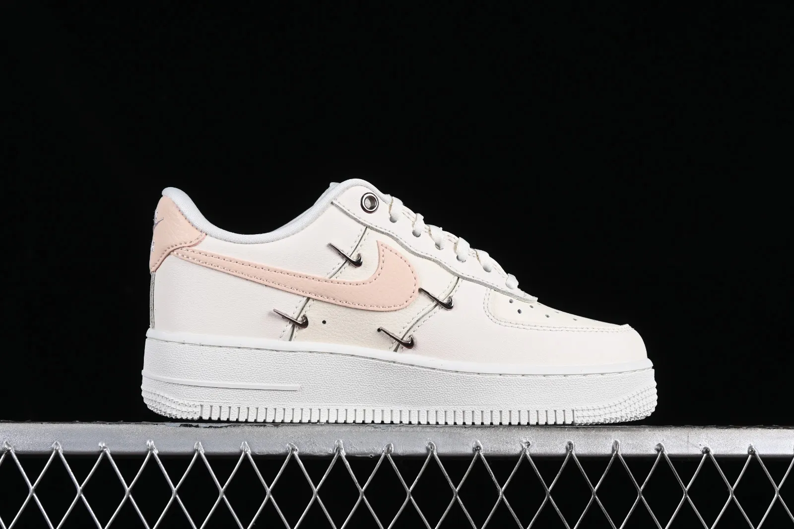 Nike Air Force 1 07 Low Off White Pink FV8110-181