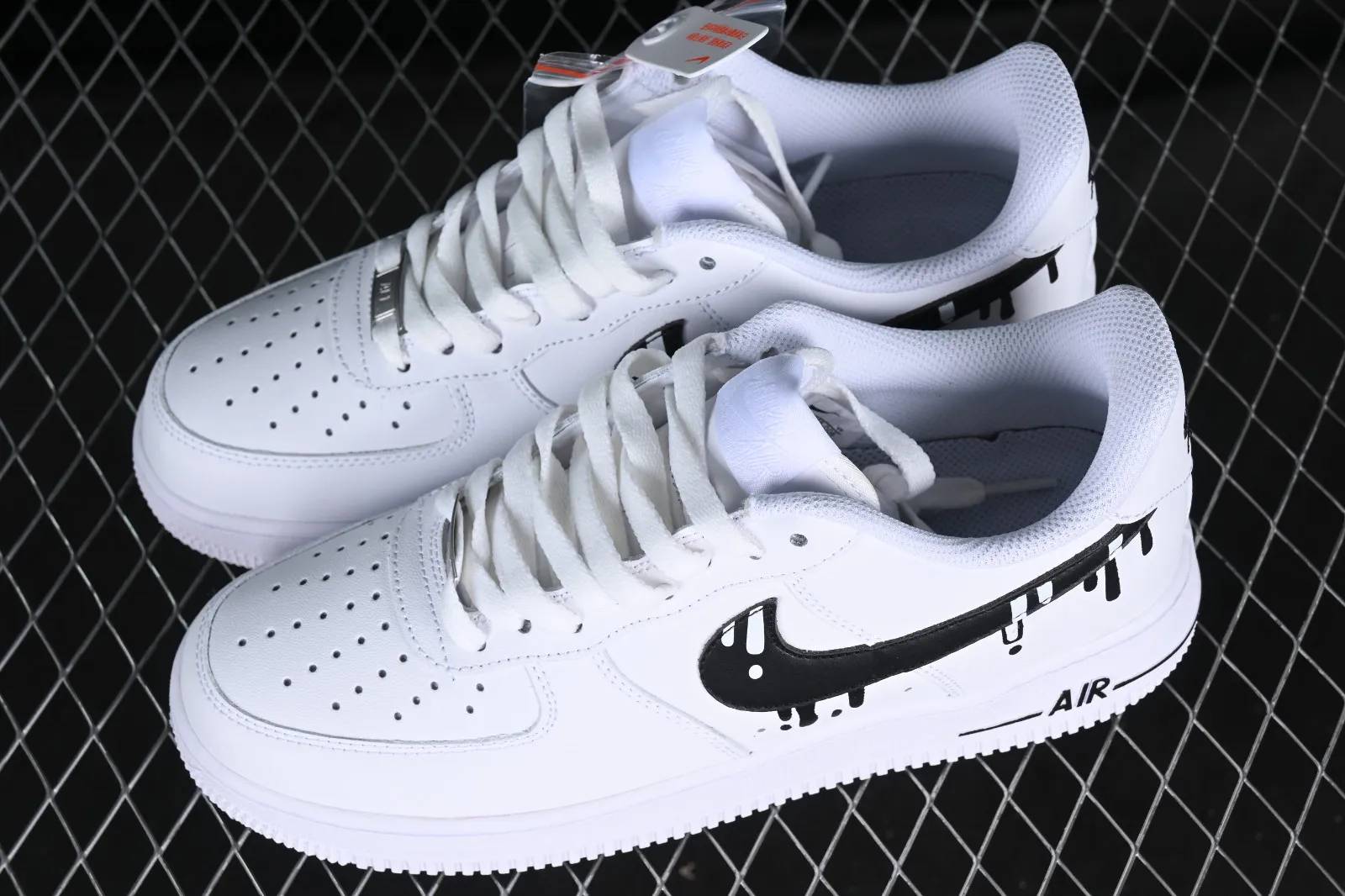 Nike Air Force 1 07 Low White Black CW2288-006