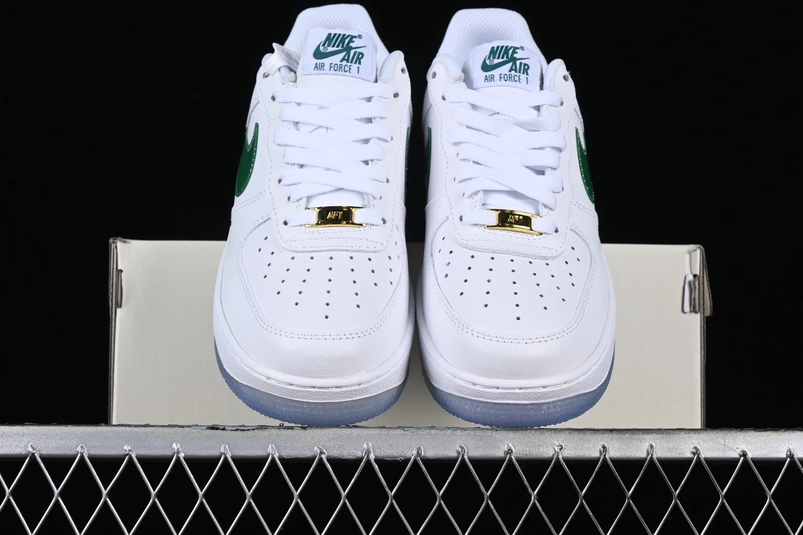 Nike Air Force 1 07 Low White Green CO3363-369