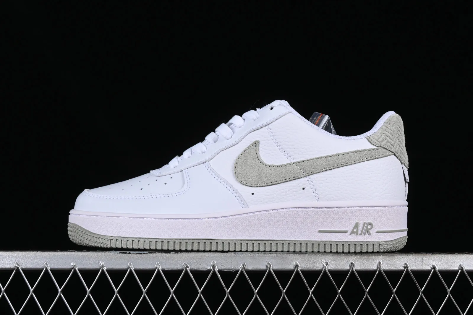 Nike Air Force 1 07 Low White Grey Green CN2873-105