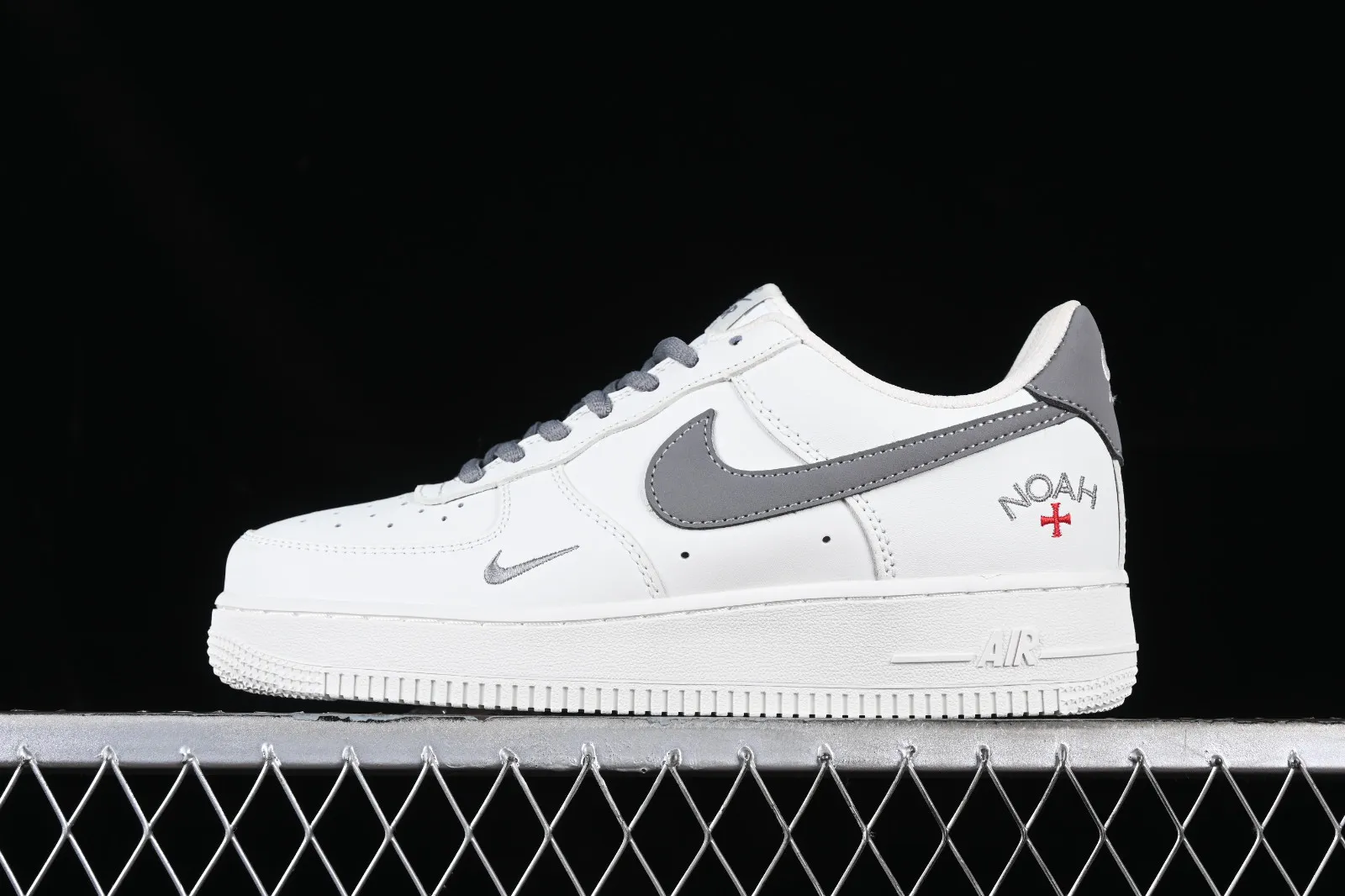 Noah x Nike Air Force 1 07 Low Off White Dark Grey NY330711