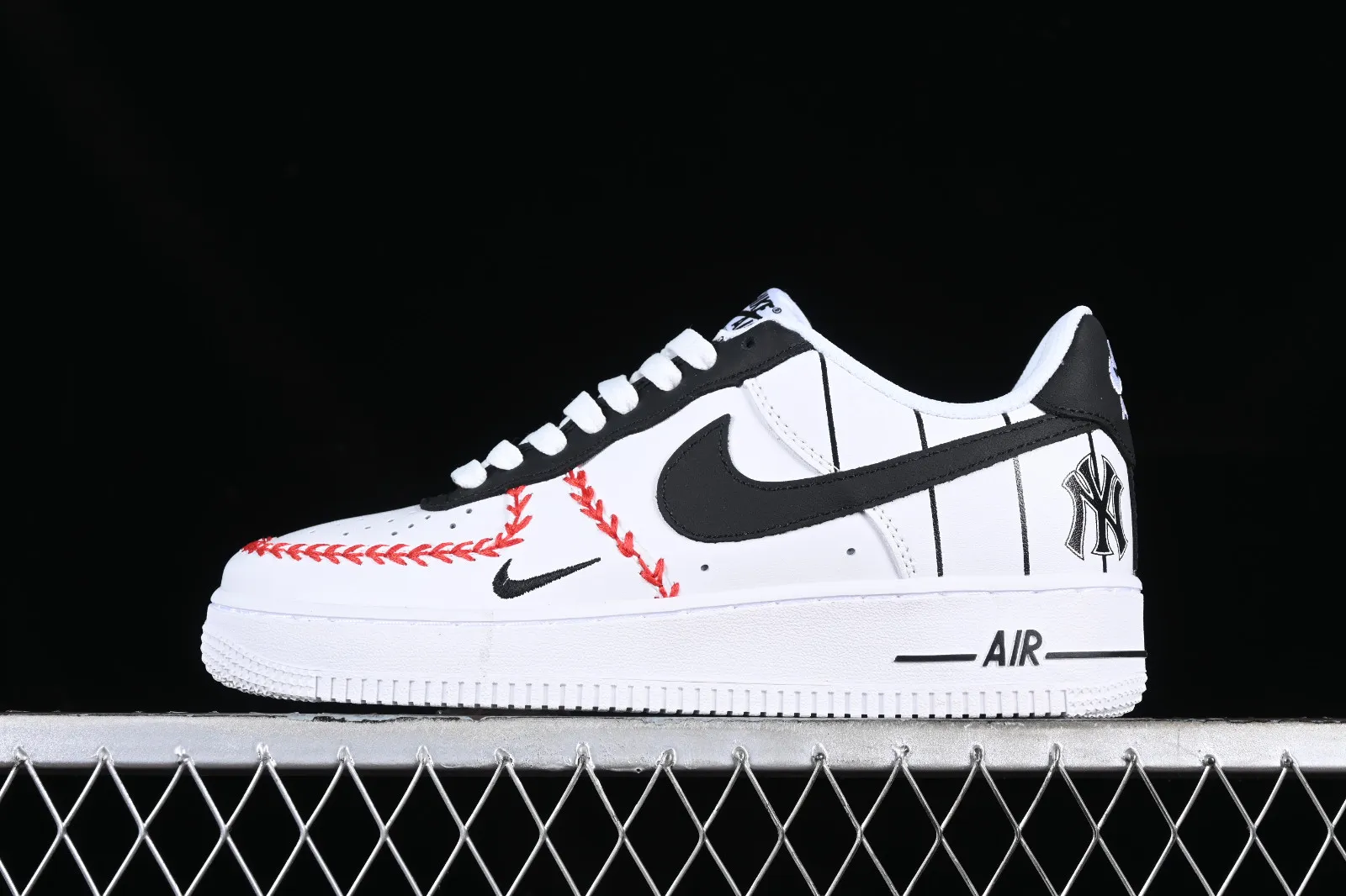 Noah x Nike Air Force 1 07 Low White Red Black NY110711