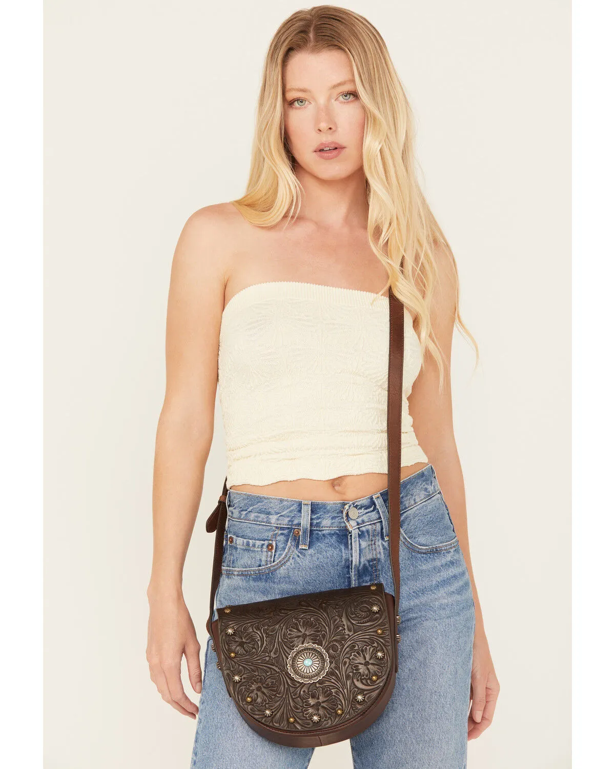 Product Name:  Shyanne Women's Tooled Crossbody Bag