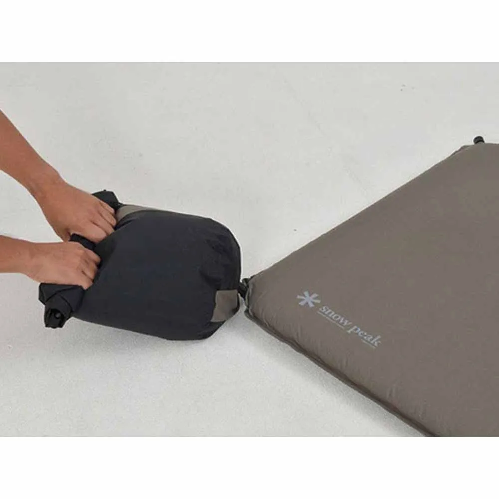 Snow Peak Inflatable Camping Mattress 2.5