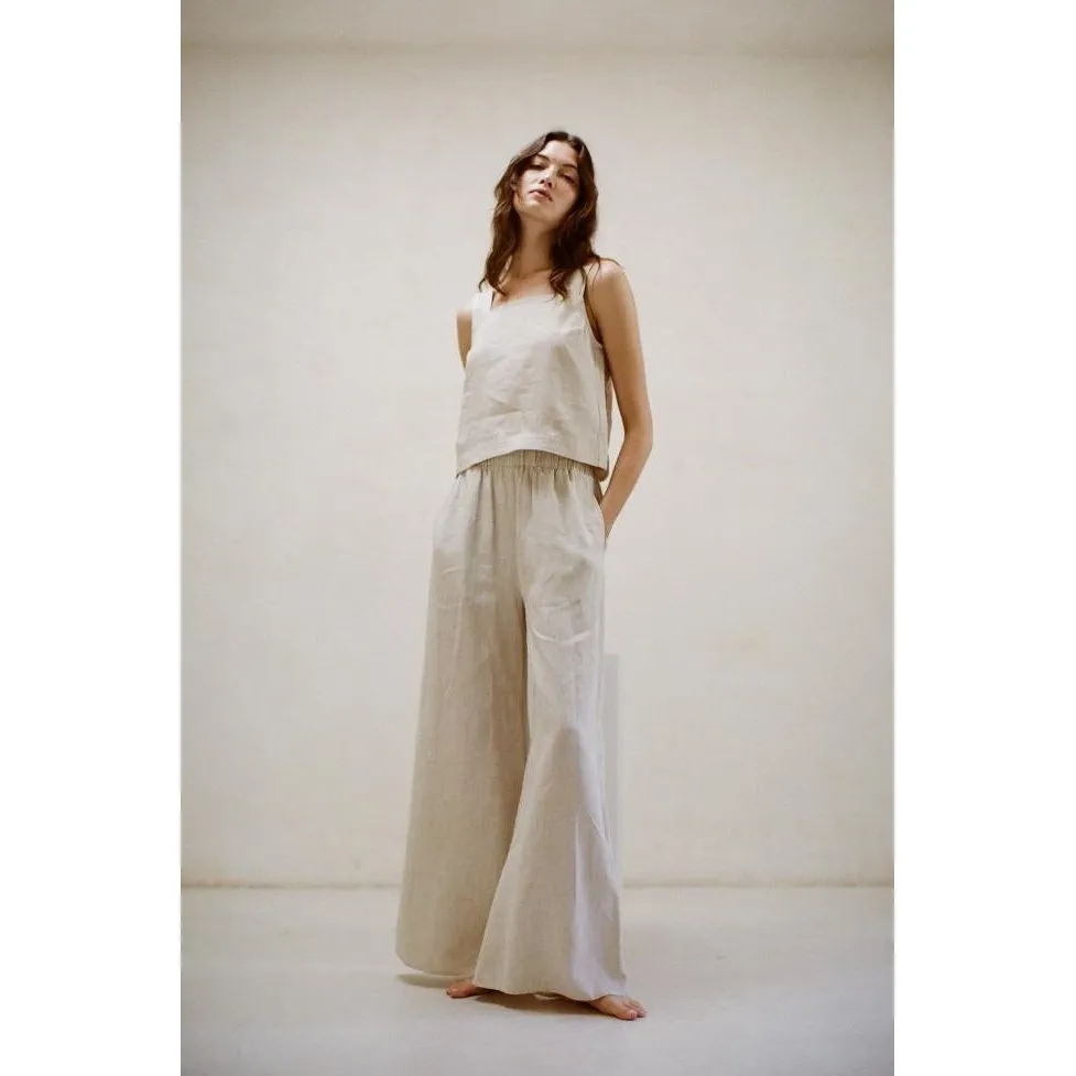 The Emerie Sleeveless Linen Top