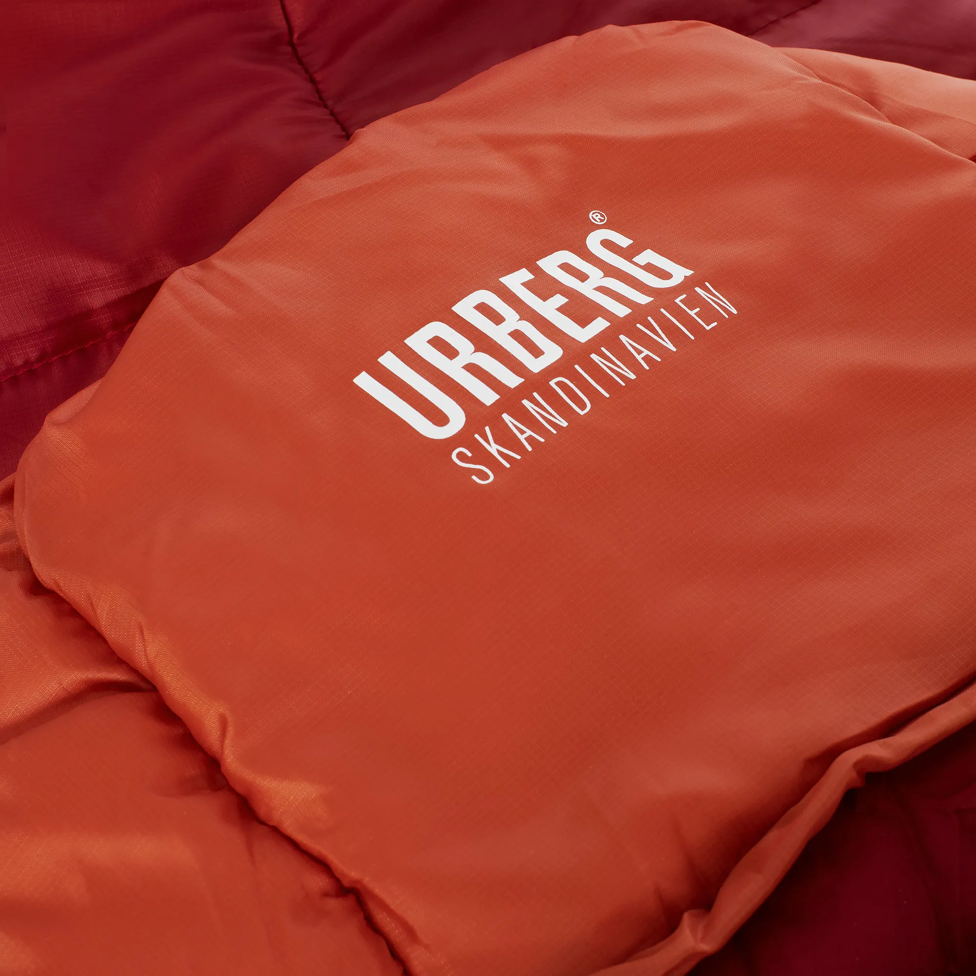 Urberg 3-season Sleeping Bag G5 Chili/Rio Red | Buy Urberg 3-season Sleeping Bag G5 Chili/Rio Red here | Outnorth