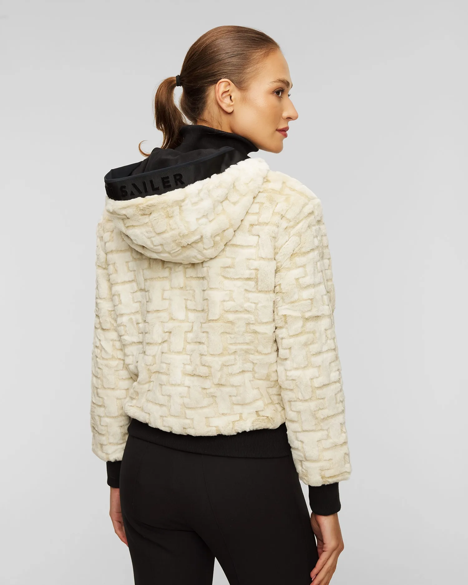 Women's beige fur jacket Toni Sailer Hilda 332615-903